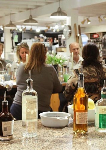 Time for ‘Couples Cocktails’ with noted mixologist Anthony Caporale – The Westerly Sun